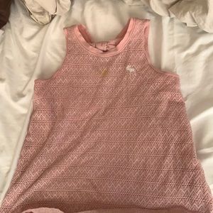 Perfect for summer it has a little mustard stain no snags